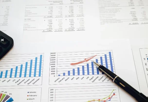 Complete Financial Modeling Course with 9 Industry Models
