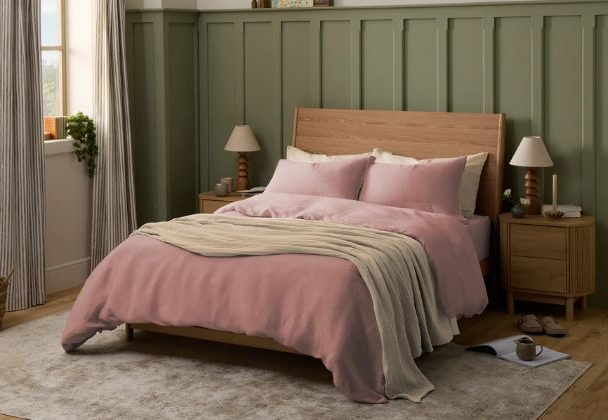 Cool Linen Bedding Set