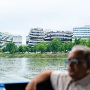 DC Monuments Tour with River Cruise, Optional Entry Tickets