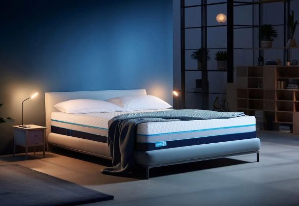 Hybrid® Ultra Mattress with 11 Layers