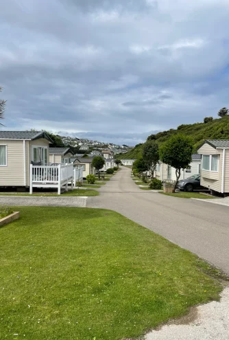 Polzeath-Beach-Holiday-Park-scal