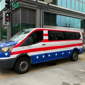 Washington DC Monuments Guided American Minibus Tour (Day & Night)